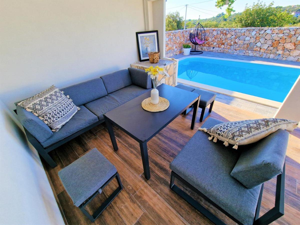 Anas Lagoon Holiday House With Pool At Azure Beach Mali Drvenik Exterior foto